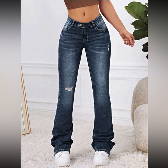 Low rise jeans, Never worn, brand new - Picture 1 of 4